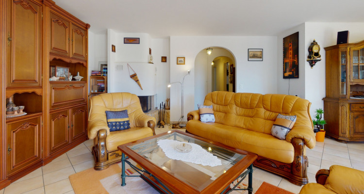 Spacieux appartement - Proximité lac, plage, tennis club de St-Sulpice image 4