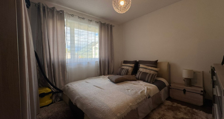 LUMINEUX ET SPACIEUX, VUE IMPRENABLE A ORSIERE image 6