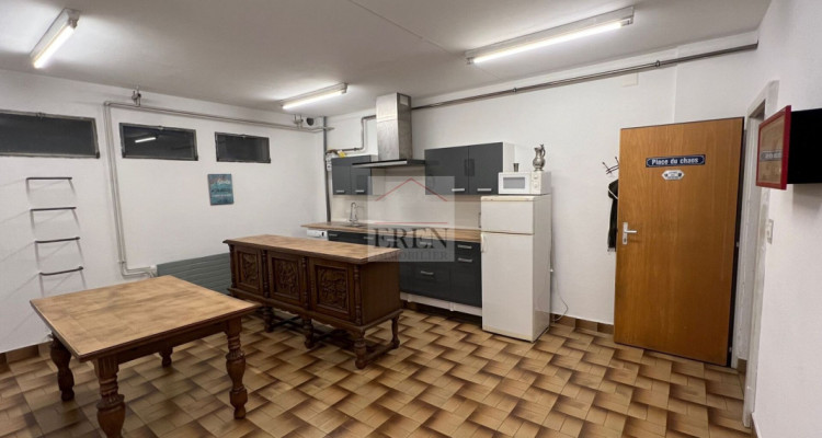 Carnotzet équipé avec cuisine à louer image 1