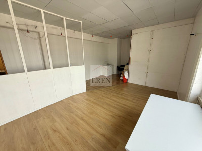 Bureau / surface administrative / commerciale de 31 m2 à louer à Conthey image 5