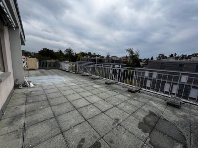 Appartement de 4 pièces au 5ème étage avec grande terrasse image 4