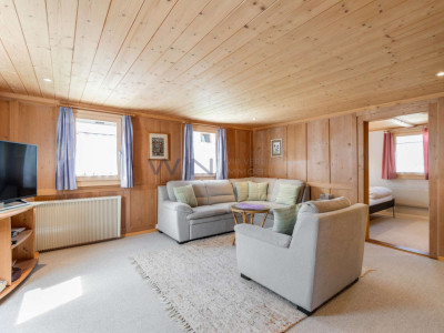 Historische Bauernarchitektur mit Perspektive image 2