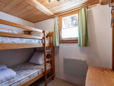 Historische Bauernarchitektur mit Perspektive image 7