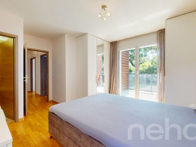 Jolie maison mitoyenne avec jardin, parfaitement entretenue image 9