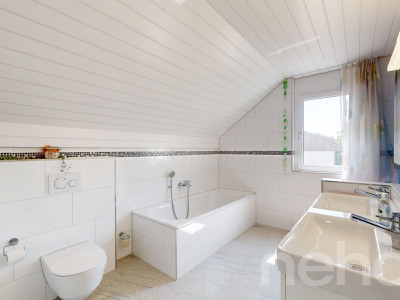 Modernes 7-Zimmer Einfamilienhaus in Oberweningen image 8