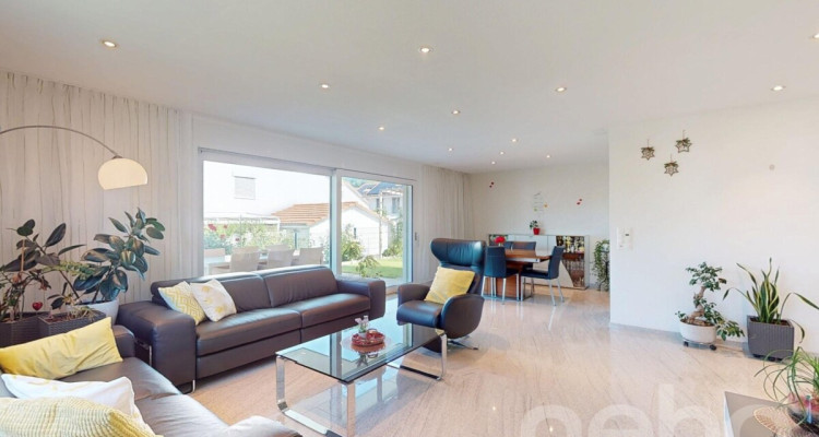 Modernes 7-Zimmer Einfamilienhaus in Oberweningen image 1