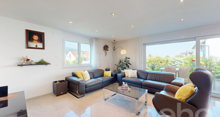 Modernes 7-Zimmer Einfamilienhaus in Oberweningen image 4