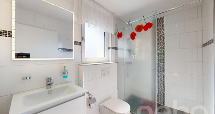 Modernes 7-Zimmer Einfamilienhaus in Oberweningen image 9