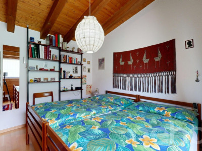 Grande maison mitoyenne sur 3 étages avec terrasse et balcon! image 9