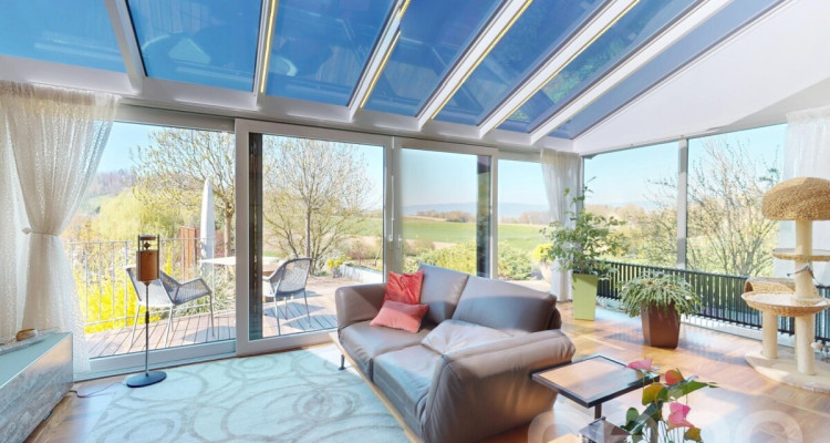 Einfamilienhaus mit Einliegerwohnung in Oleyres image 1