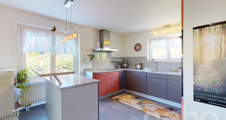 Einfamilienhaus mit Einliegerwohnung in Oleyres image 4