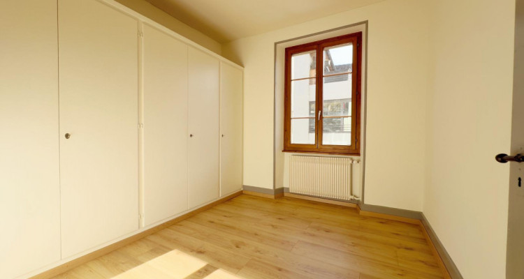 Appartement de 4.5 pièces situé au centre de Fully image 7