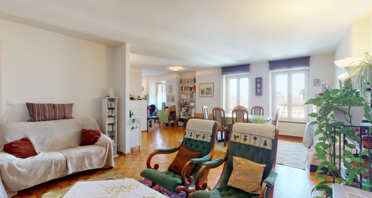 OPPORTUNITÉ DINVESTISSEURS - Très bel immeuble de rendement à Blonay image 2