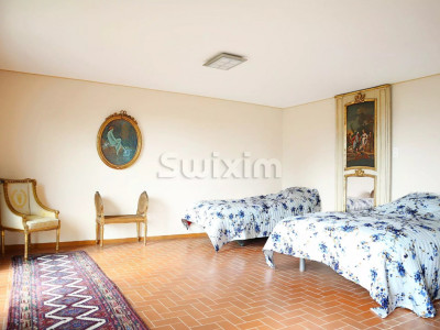 Opportunité ! Grande Villa individuelle de 6 pièces avec aperçu sur le Lac ! image 4