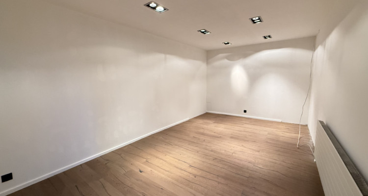 Surface commerciale denv. 143m2 avec parking - Rte de Vevey 29, 1009 Pully image 4