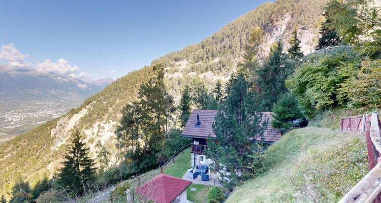 Charmant chalet en excellent état image 1