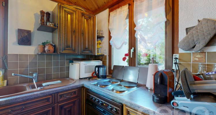 Charmant chalet en excellent état image 10