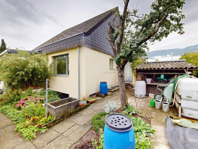 Ihr Familientraum an ruhiger Lage mit Bauland image 12