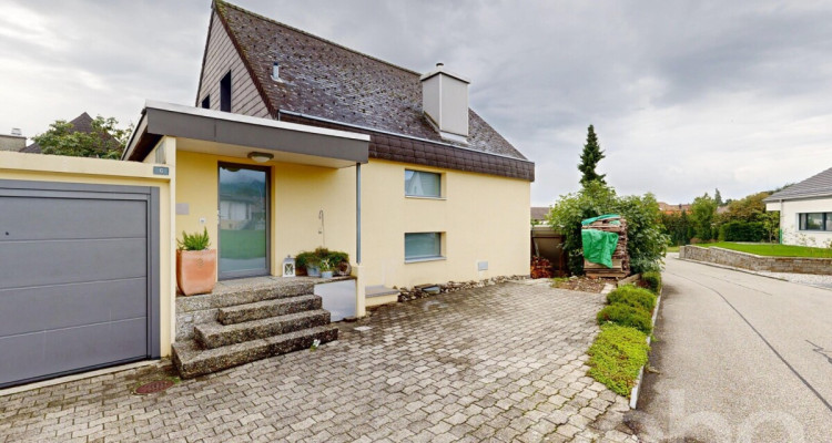 Ihr Familientraum an ruhiger Lage mit Bauland image 11