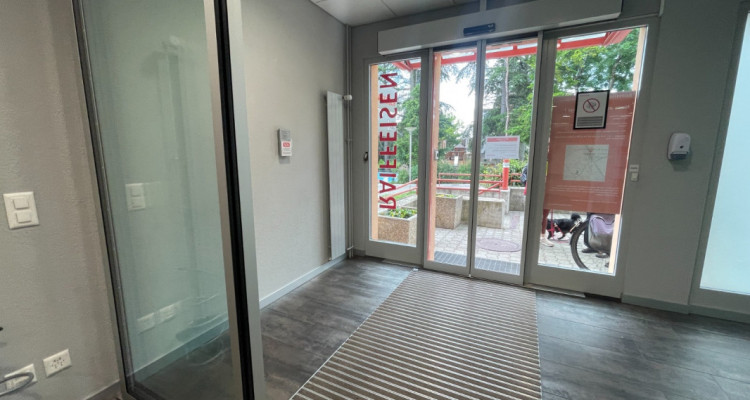 Arcade / Bureau à louer   image 4