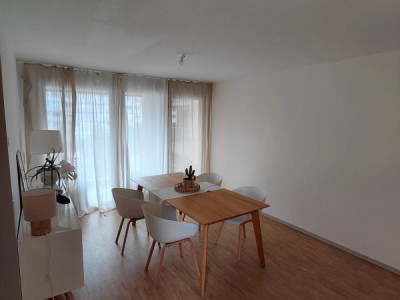 Appartement 4 pièces situé aux Grand Lancy image 5