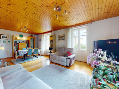 Maison vue lac - grand jardin - à deux pas des commerces image 3