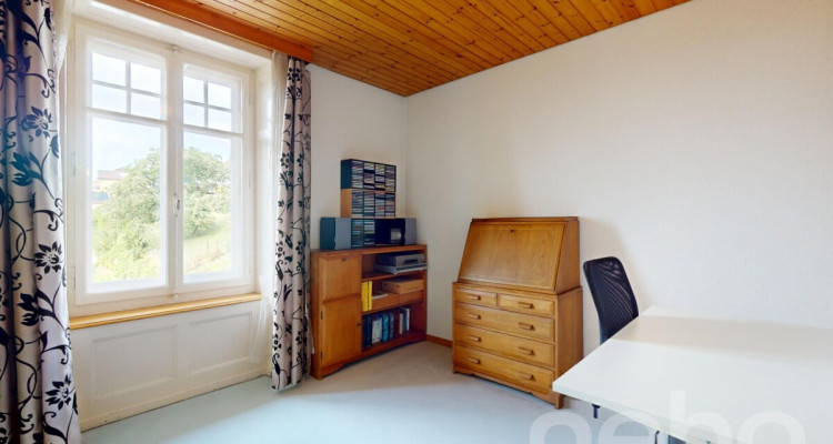 Maison vue lac - grand jardin - à deux pas des commerces image 9