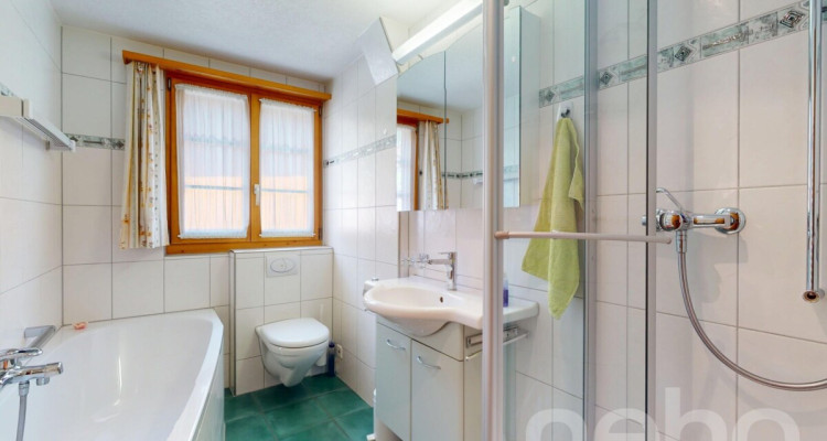 Sonnige Chalet-Wohnung mit Bergpanorama an zentraler Lage image 8