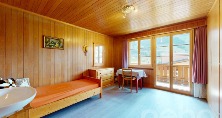 Sonnige Chalet-Wohnung mit Bergpanorama an zentraler Lage image 10