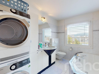 Zentrale 3.5-Zimmer-Attikawohnung mit Fernsicht image 7