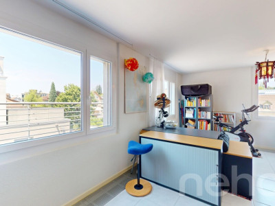 Zentrale 3.5-Zimmer-Attikawohnung mit Fernsicht image 8