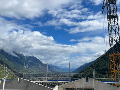 Attique neuf à saisir - immeuble en construction image 4