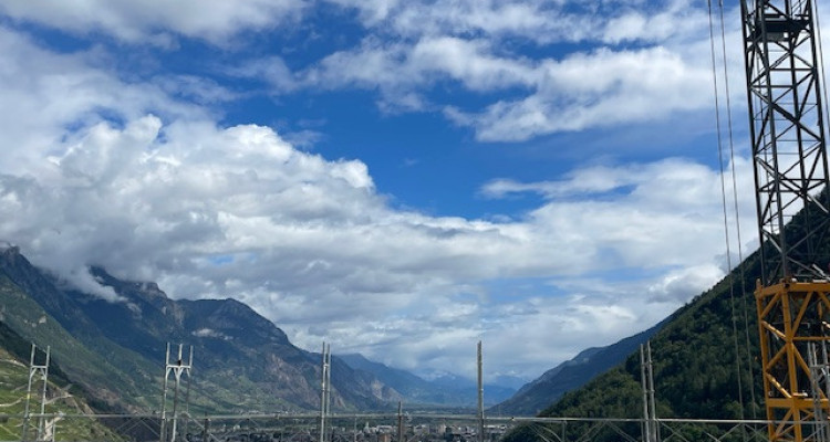 Attique neuf à saisir - immeuble en construction image 4