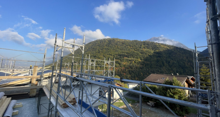 Attique neuf à saisir - immeuble en construction image 7