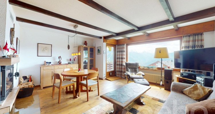 Appartement lumineux avec vue imprenable à Crans-Montana image 1