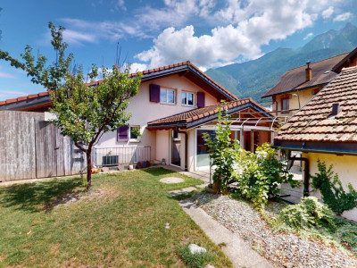 Magnifique Villa - Quartier résidentiel Saxon image 1