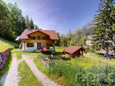 Magnifique chalet rénové - grand terrain et bord de rivière à Etivaz image 11