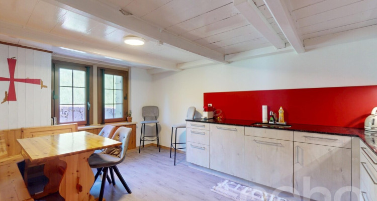 Magnifique chalet rénové - grand terrain et bord de rivière à Etivaz image 12