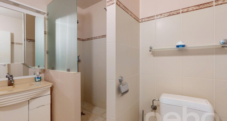 À Gland, 5.5 pièces de 142 m², spacieux et lumineux, proche du lac image 12