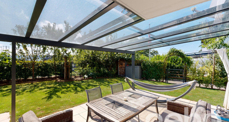 Grosszügiges, lichtdurchflutetes Reiheneckhaus in Adlikon b.Regensdorf image 1