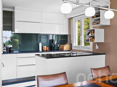 VUE IMPRENABLE, GRANDS ESPACES ET CADRE DE VIE PRIVILÉGIÉ image 12