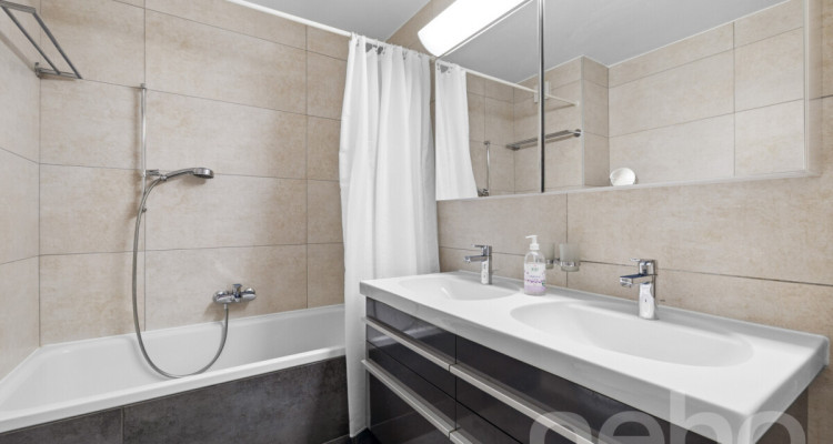 VUE IMPRENABLE, GRANDS ESPACES ET CADRE DE VIE PRIVILÉGIÉ image 7