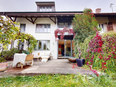 Haus mit zwei Lofts & sep. Parzelle direkt nebenan image 1