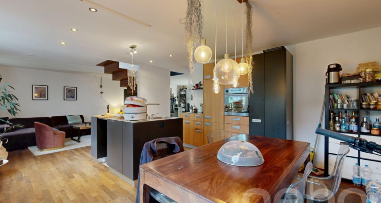 Haus mit zwei Lofts & sep. Parzelle direkt nebenan image 3