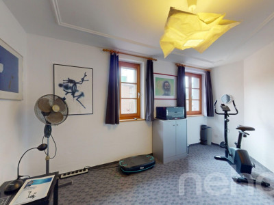 Sonnige 4.5-Zimmer Wohnung inklusive Parkplatz image 12