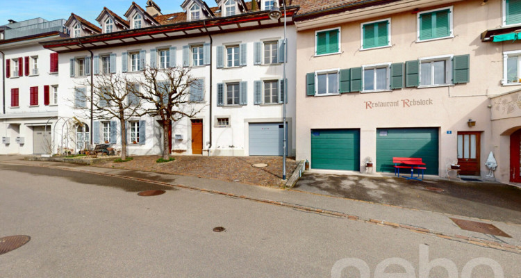 Sonnige 4.5-Zimmer Wohnung inklusive Parkplatz image 9