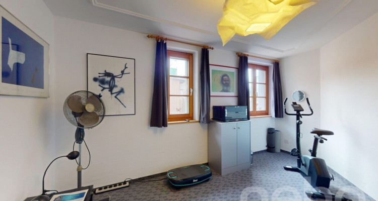 Sonnige 4.5-Zimmer Wohnung inklusive Parkplatz image 12