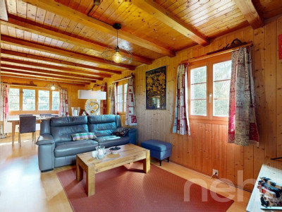 Exclusif: Magnifique chalet de 4 chambres avec grand jardin image 4