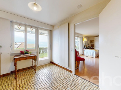 Vue panoramique et jardin privatif, un cadre de vie d?exception! image 8