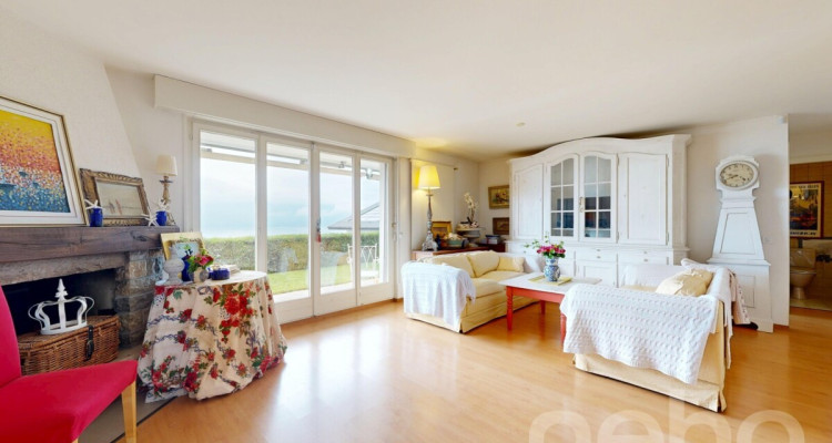 Vue panoramique et jardin privatif, un cadre de vie d?exception! image 12